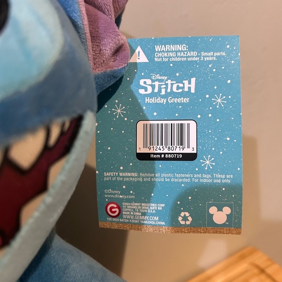 Disney's Stitch 19" Plush Holiday Greeter - Picture 3 of 8